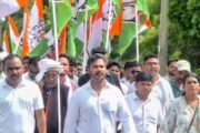 ତୁରକେଲ ବ୍ରିଜ୍ ପାଇଁ ତେଜିଲା ଲଢ଼େଇ: ୧୦୦ ଦିନର ଆନ୍ଦୋଳନ ପରେ ରାଜରାସ୍ତାରେ କଂଗ୍ରେସ, ଜିଲ୍ଲାପାଳ କାର୍ଯ୍ୟାଳୟ ଅଭିମୁଖେ ବିଶାଳ ପଦଯାତ୍ରା